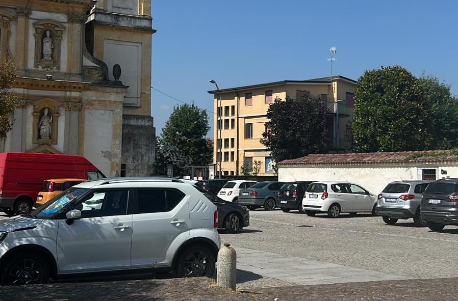 Appartamento di semi autonomia Mamma e Bambino “AZALEA”
